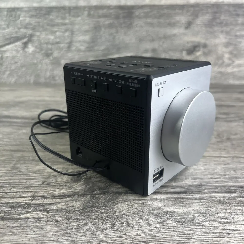 Sony ICF-C1PJ Dual Alarm Projection Nature Sounds AM/FM Clock Radio with Antenna